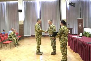 Nőtt a kar tekintélye_3